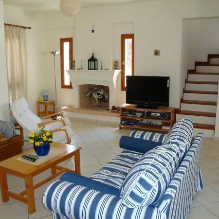 Harmony, Villa