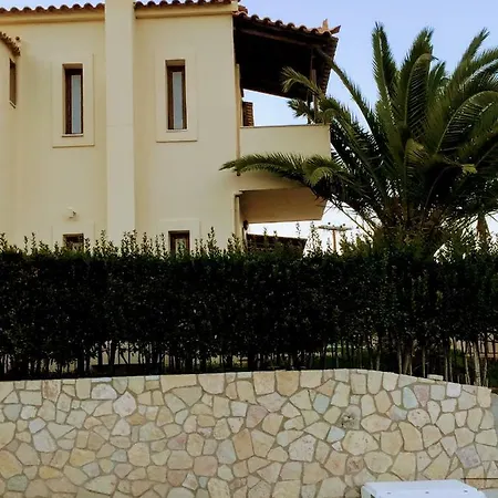 Harmony, Villa Porto Heli